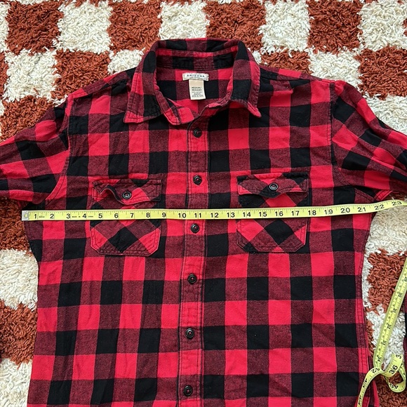 Arizona jean company • Buffalo checker flannel button down - Picture 4 of 5
